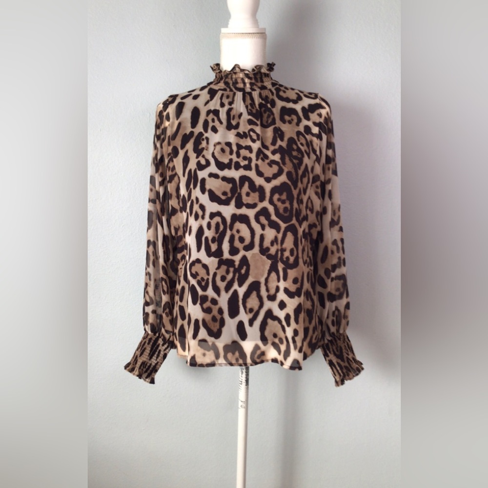 Vince Camuto  Animal Print Blouse Top
